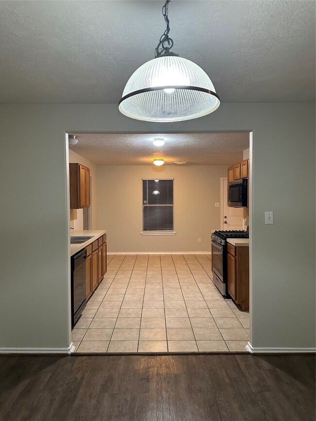 24303 Palo Dura Dr, Hockley, TX 77447 - photo 7