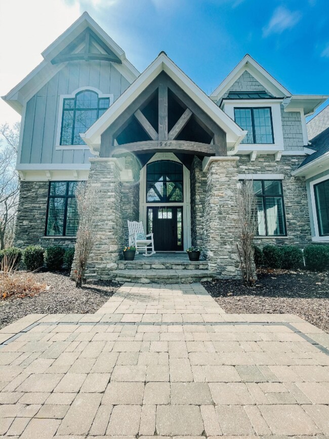 1947 Emerald Glen Ct NE, Ada, MI 49301 - photo 3