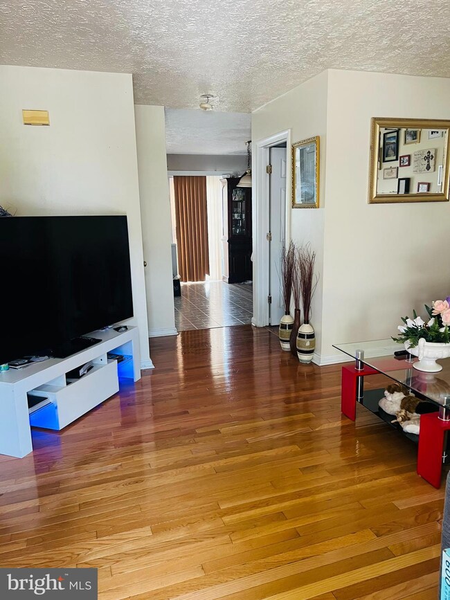 2169 Kyle Green Rd, Abingdon, MD 21009 - photo 2