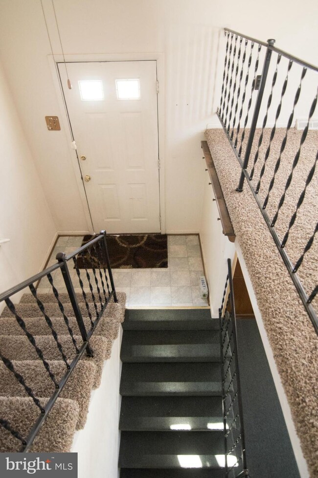 5596 Dover Ct, Frederick, MD 21703 - photo 5