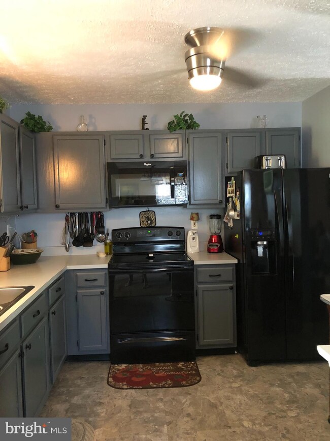 711 Clover Valley Ct, Edgewood, MD 21040 - photo 5