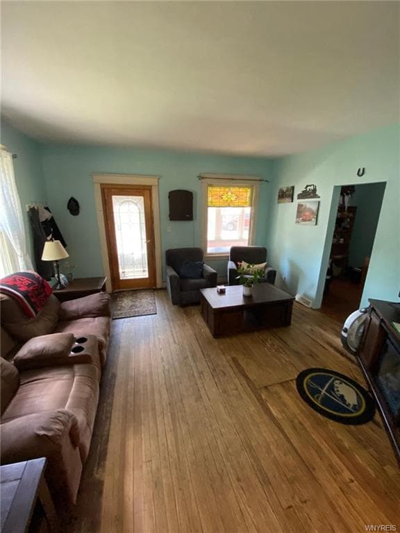 89 Ironton St, North Tonawanda, NY 14120 - photo 4