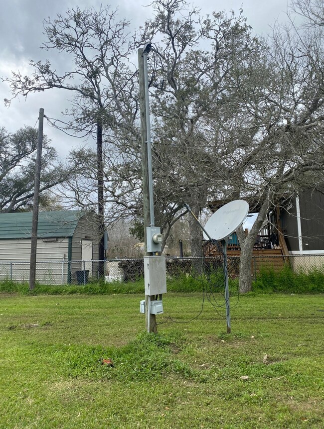 6416 Septimo St, Brazoria, TX 77422 - photo 2