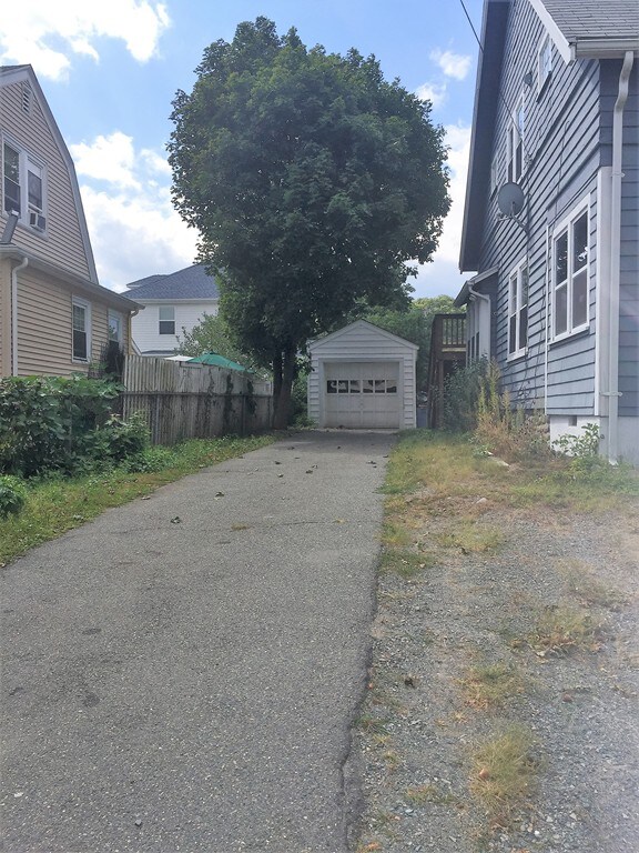 1014 N Main St unit 1, Randolph, MA 02368 - photo 2