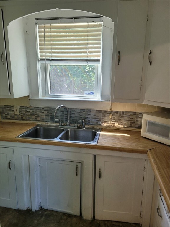 51 Maple St, Cranston, RI 02910 - photo 5