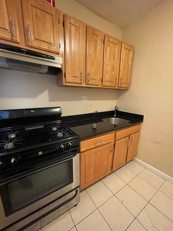 50 Bradshaw St unit 2A, Dorchester, MA 02121 - photo 6