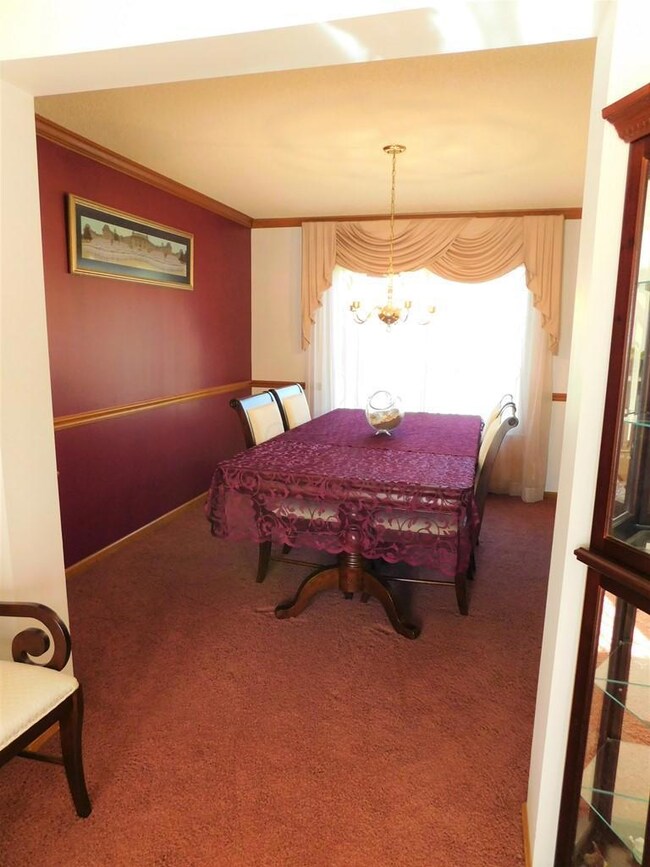 5 Dining Room