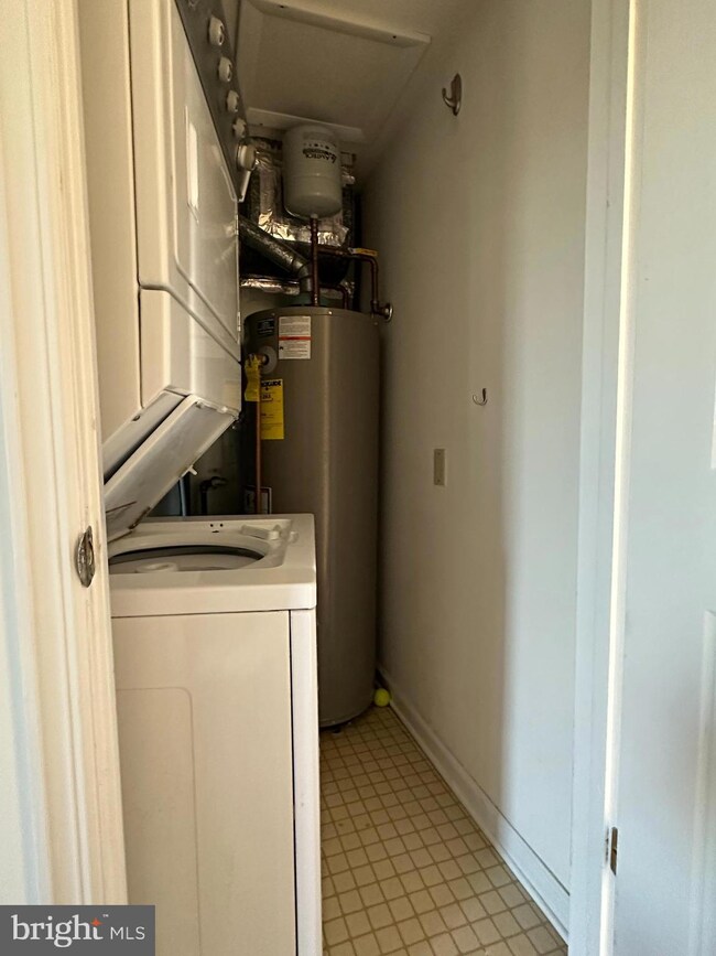 606 Tudor Dr, Winchester, VA 22603 - photo 7