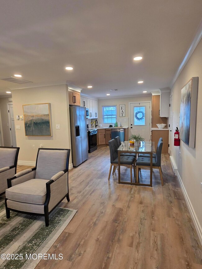 1015A Aberdeen Dr unit A, Lakewood, NJ 08701 - photo 4