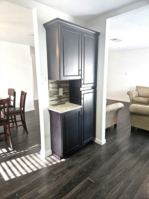 26 Beacon St unit 17F, Burlington, MA 01803 - photo 2