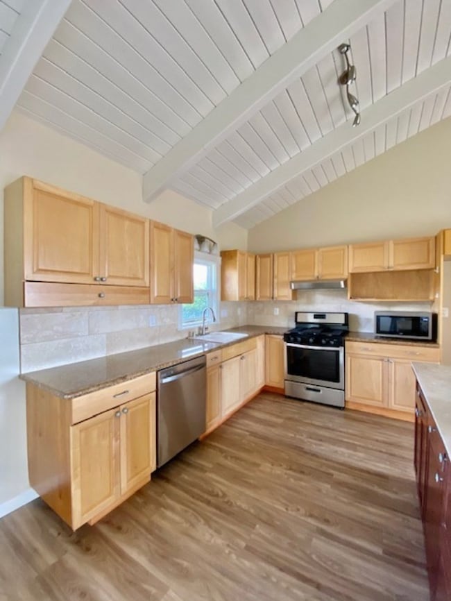Upstairs kitchen - all new cabinets and appliances