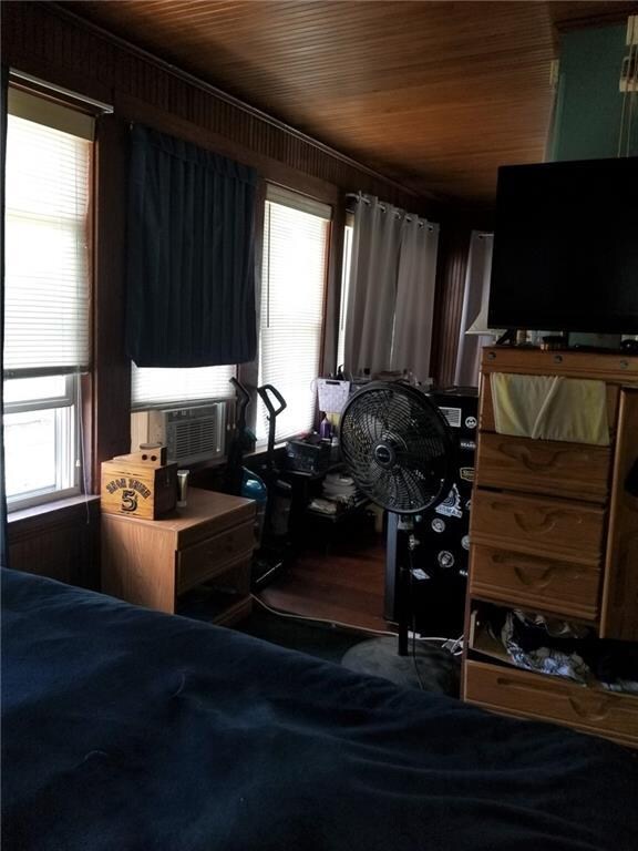 2nd Floor Enclosed Porch