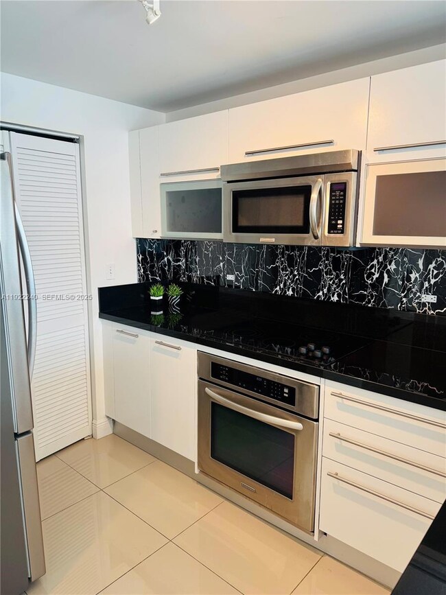 Vizcayne unit 1605, Miami, FL 33132 - photo 4