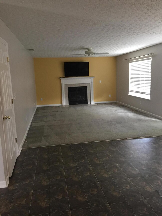 9316 Prestwick Green Dr, Columbus, OH 43240 - photo 7