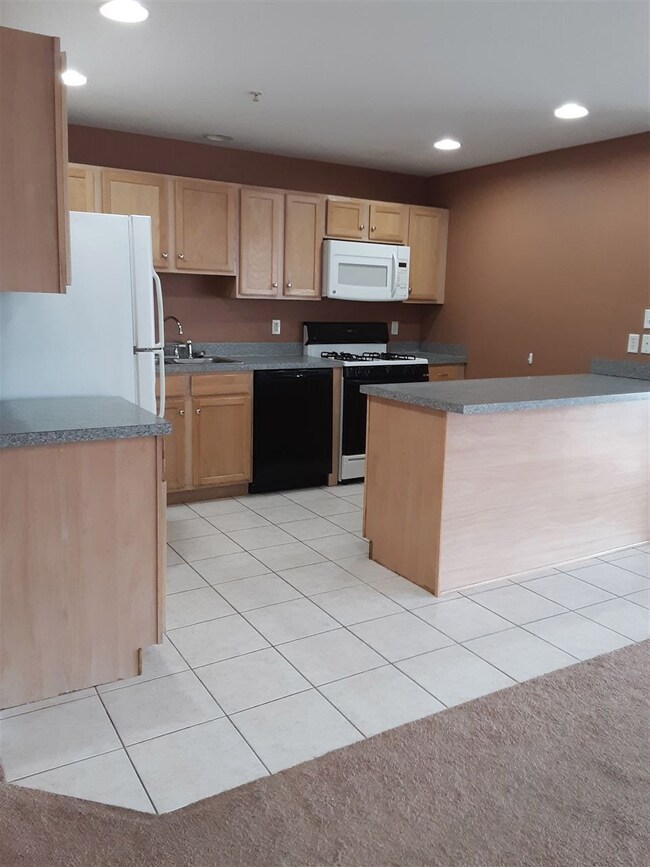 426 W Garfield Ave unit 100, Wildwood, NJ 08260 - photo 6