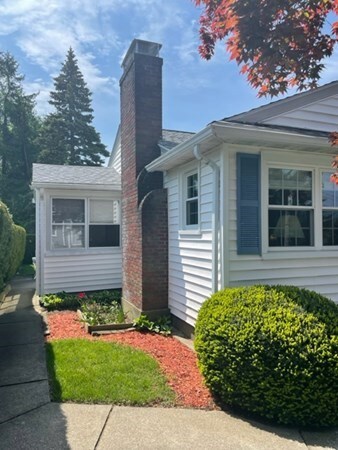 70 Randall St, Worcester, MA 01606 - photo 6