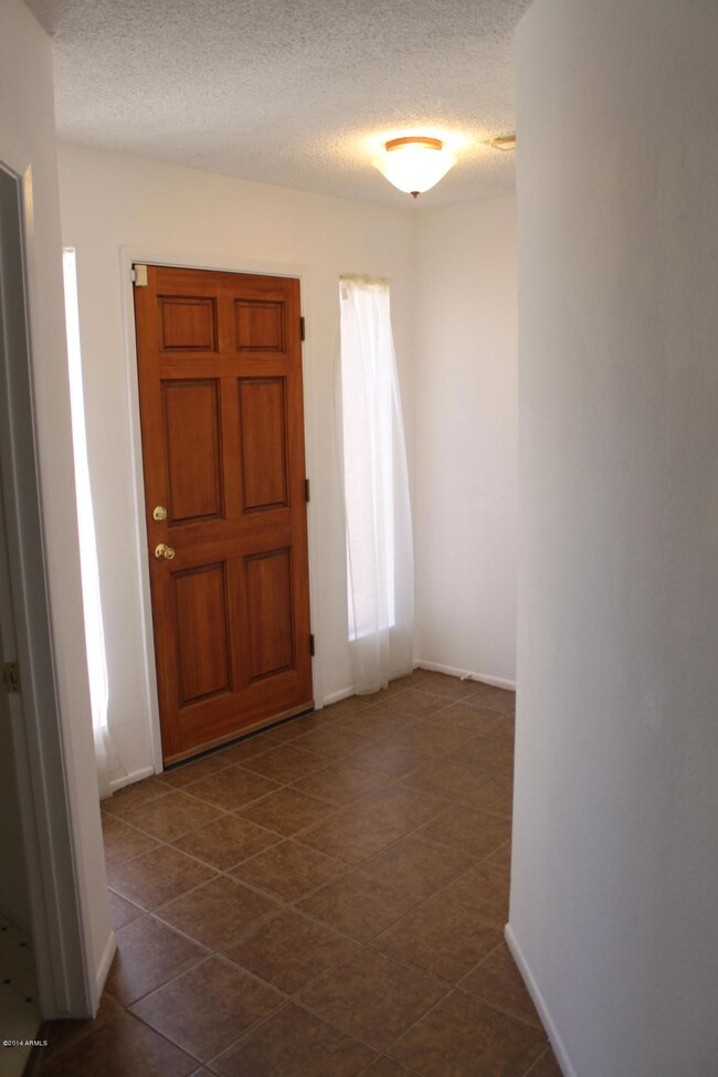 1610 W Citation Ln, Chandler, AZ 85224 - photo 7