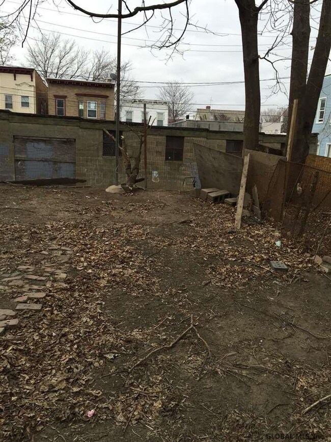 512 Washington Ave, Albany, NY 12203 - photo 7