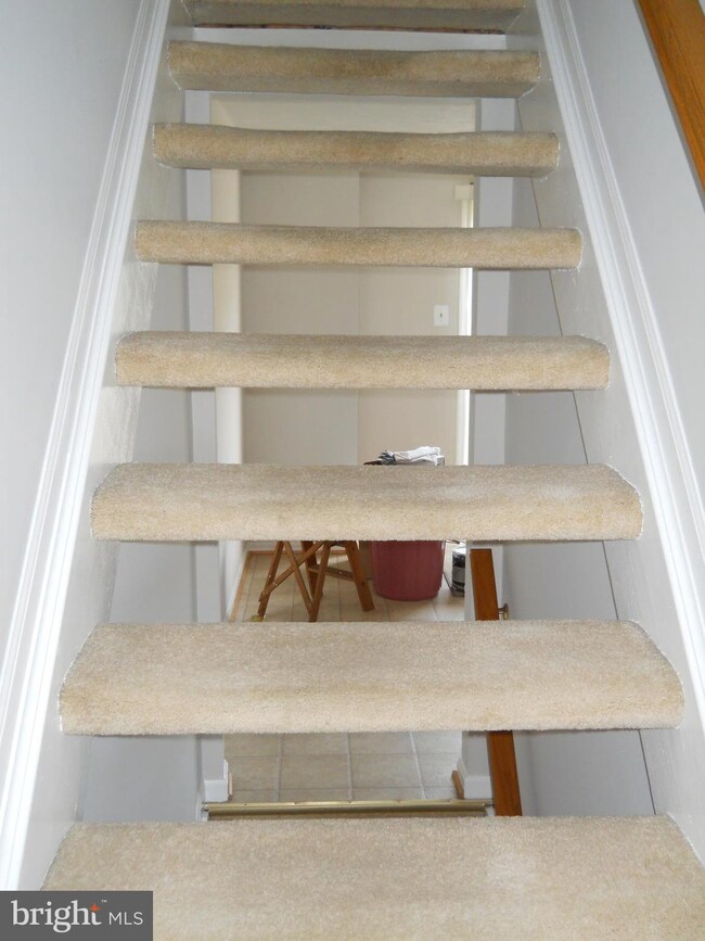 2223 Riding Crop Way, Windsor Mill, MD 21244 - photo 7