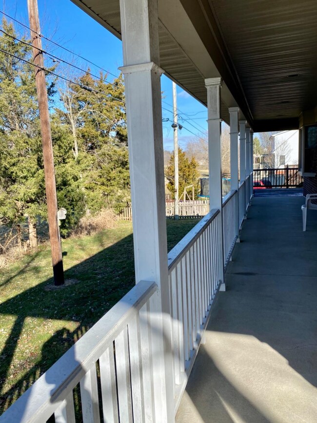 104 W Joann Dr, Wilmore, KY 40390 - photo 7