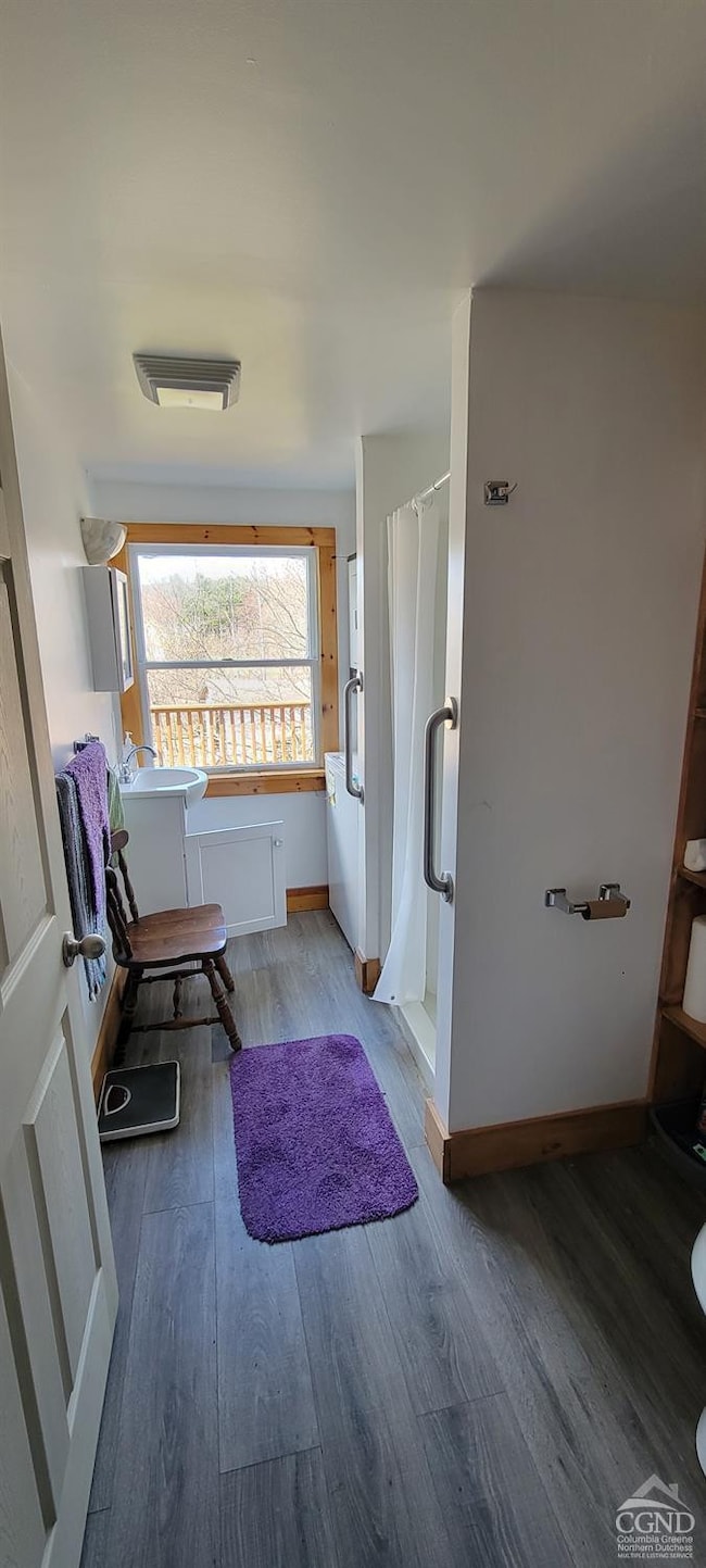 Bath with stacking W & D