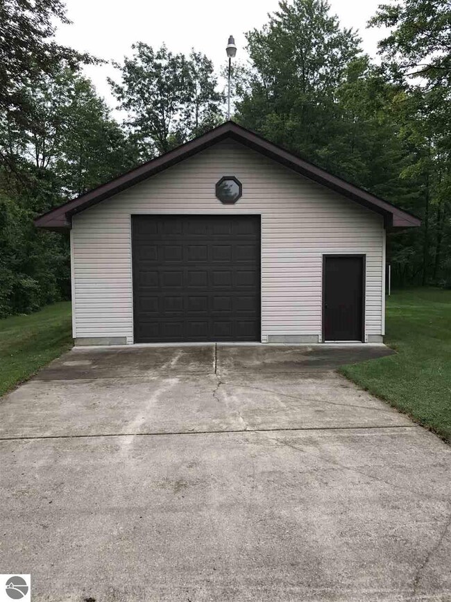 875 S Delano Rd, Au Gres, MI 48703 - photo 3