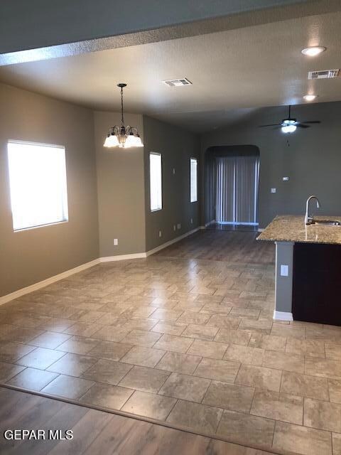 13479 Halifax St, Horizon City, TX 79928 - photo 7