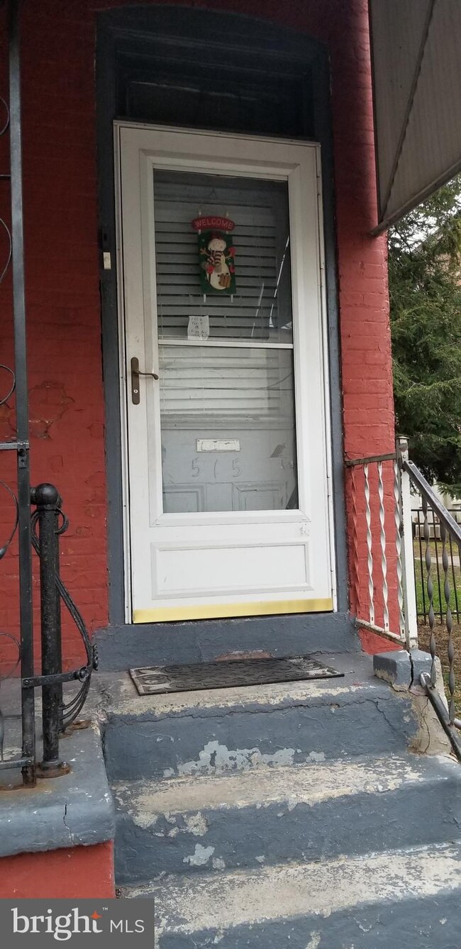 515 S 5th St, Reading, PA 19602 - photo 2