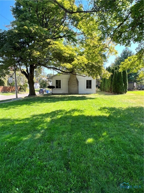 2340 Ottawa River Rd, Toledo, OH 43611 - photo 4