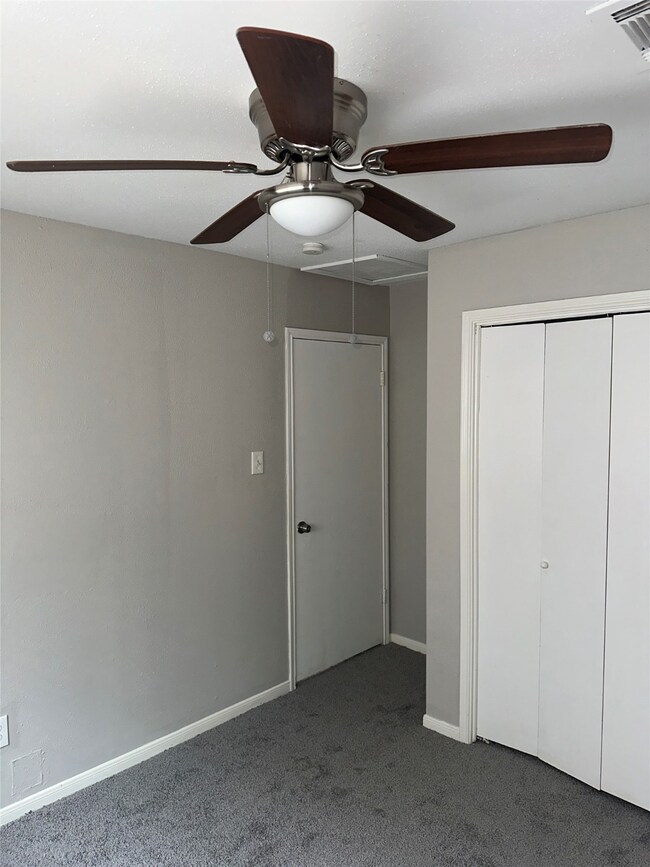 4918 Glendower Dr, Spring, TX 77373 - photo 5