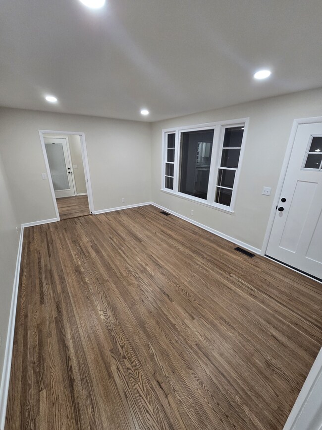 2718 McKeige Dr, Nashville, TN 37214 - photo 7