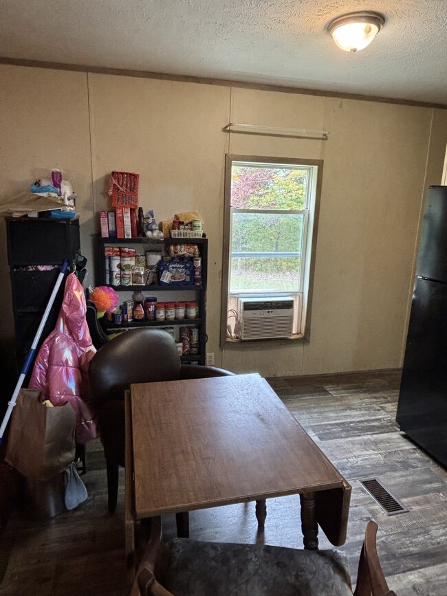 2629 Jernigans Branch Rd, Beechgrove, TN 37018 - photo 6