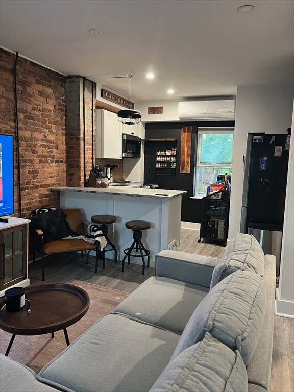 27 Swallow St unit 3, Boston, MA 02127 - photo 5