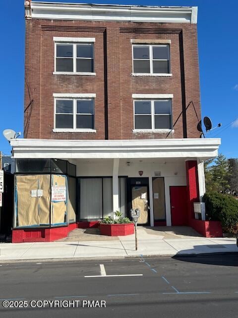 100-106 S Courtland St unit 2 &3, Stroudsburg, PA 18301 - photo 2