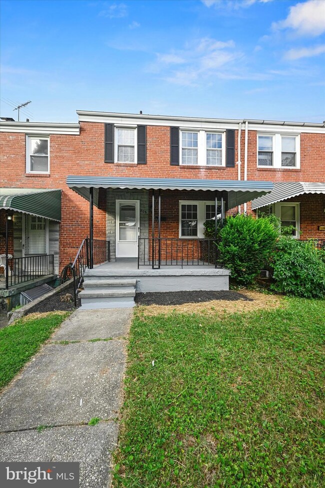 806 N Chapel Gate Ln, Baltimore, MD 21229 - photo 3