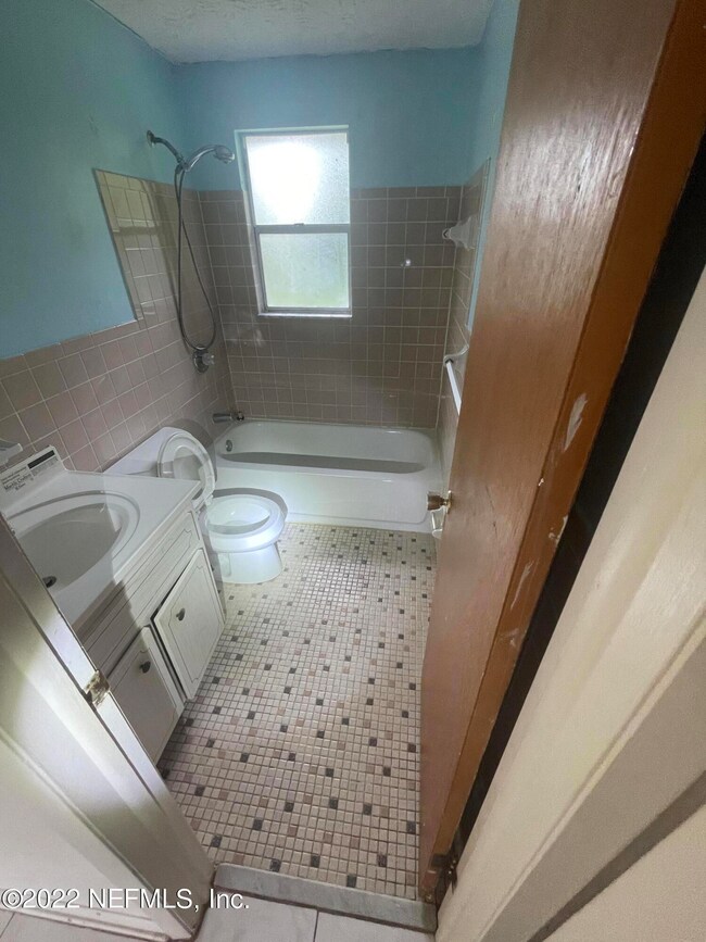 5171 Broken Arrow Dr N, Jacksonville, FL 32244 - photo 7