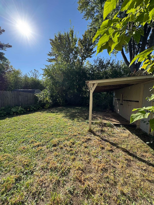 3217 Arlene Ave, Flint, MI 48503 - photo 4