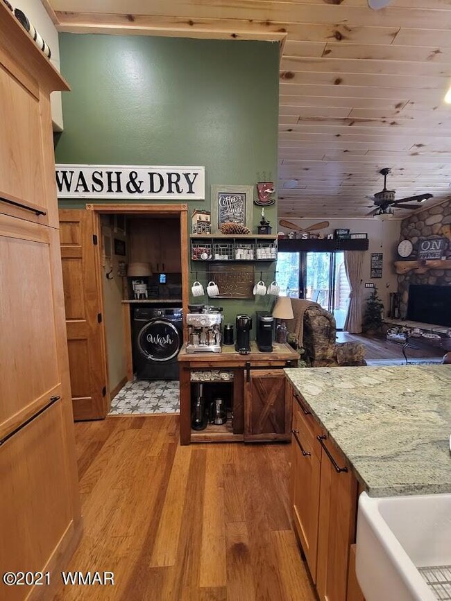 006_Kitchen - Coffee Bar