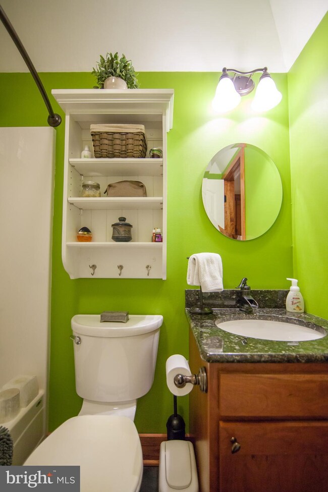 18712 Mount Lock Hill Rd, Sharpsburg, MD 21782 - photo 7