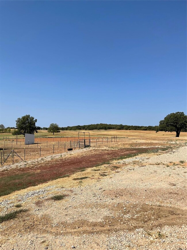 200 Cottonwood Trail, Poolville, TX 76487 - photo 4