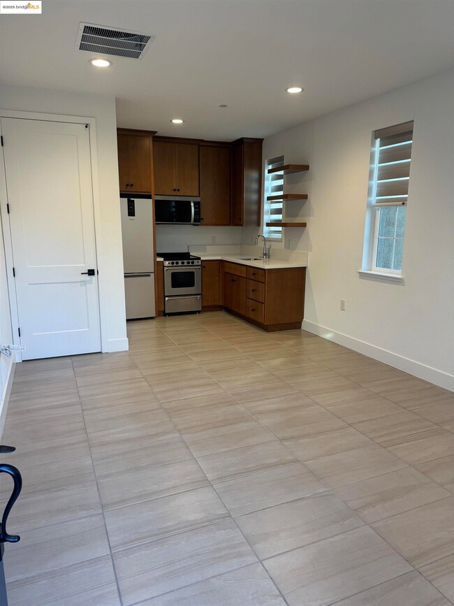 470 Trellis Way unit A, Brentwood, CA 94513 - photo 4