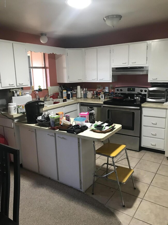 3417 E. Seneca St. - Kitchen