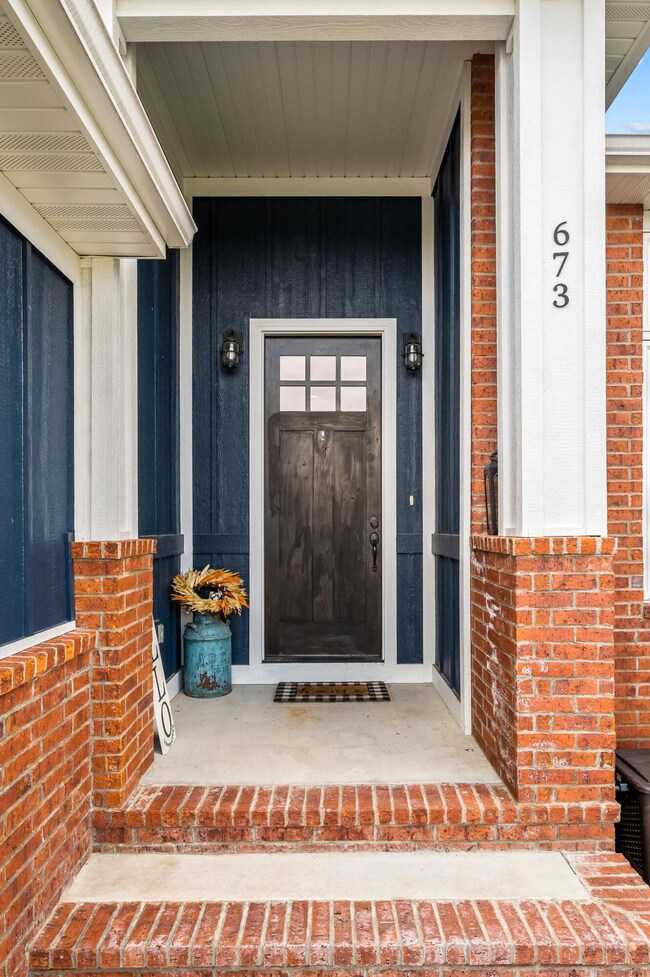 04-673foxhillcircle-108