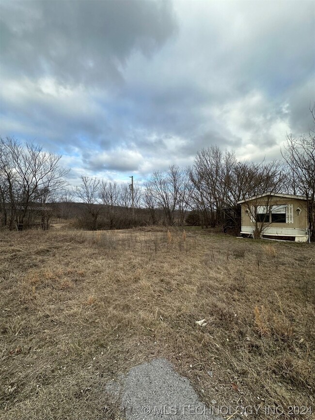 16438 N Grace Hudlen Rd, Hulbert, OK 74441 - photo 2