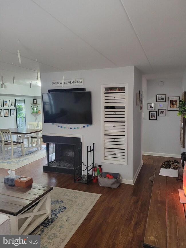 5384 Smooth Meadow Way, Columbia, MD 21044 - photo 5