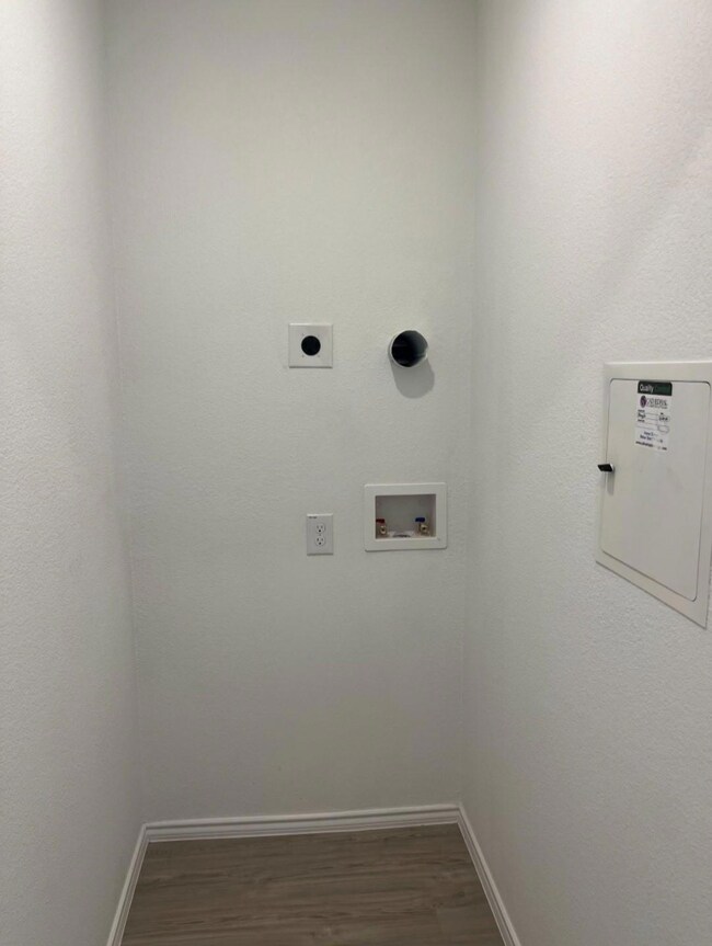 252 Jethro Ln, Princeton, TX 75407 - photo 6