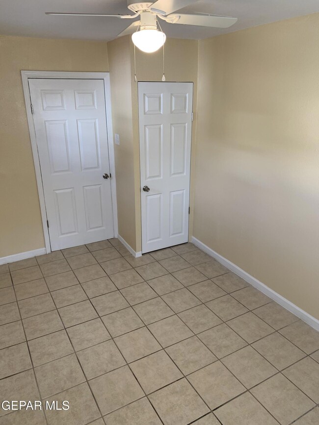 3111 Durazno Ave unit Rear, El Paso, TX 79905 - photo 6