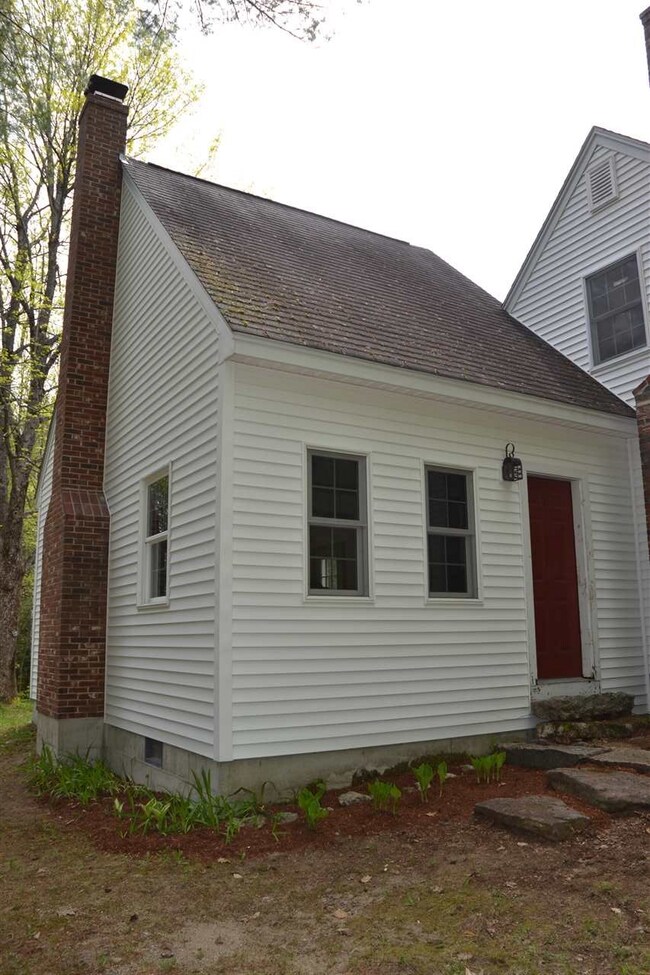 2 Burleigh Rd, Tuftonboro, NH 03816 - photo 5