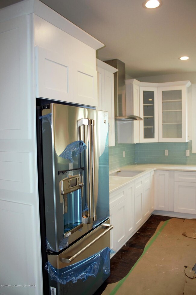 710 2nd St, Union Beach, NJ 07735 - photo 4