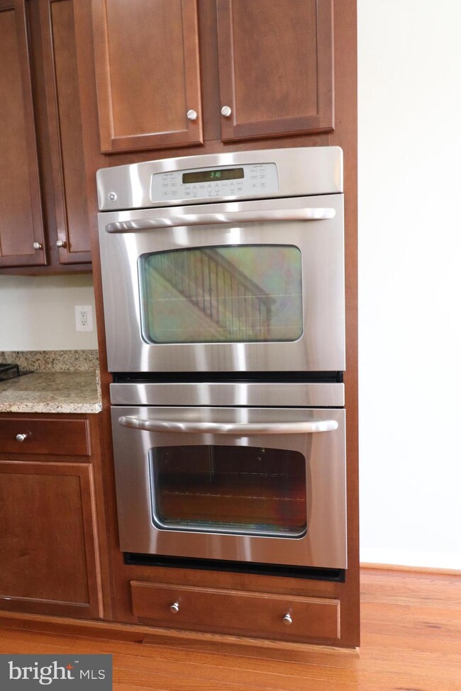 25096 Green Mountain Terrace, Aldie, VA 20105 - photo 6